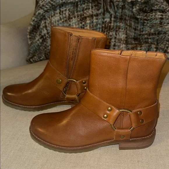 Frye Brown Leather Ankle Boots - Picture 7 of 8